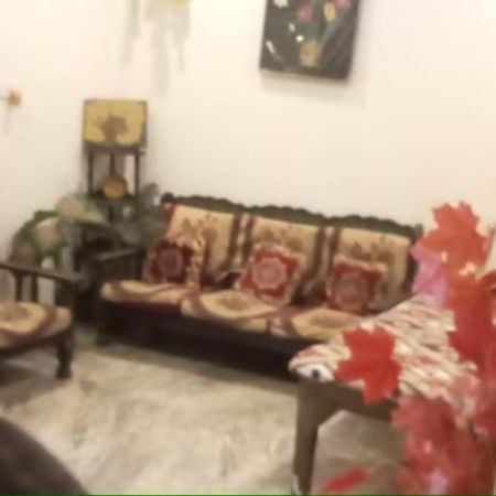 Vaibhav Sadan Dharmsala Hotel Ayodhya Bagian luar foto