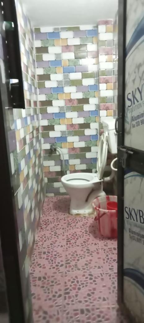 Vaibhav Sadan Dharmsala Hotel Ayodhya Bagian luar foto